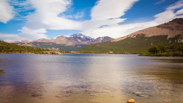 Озеро Возле Эль Чалтена Патагонии — стоковое фото