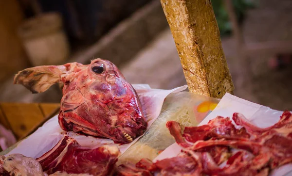 Овечья Голова Мясо Рынке Палермо Италия — стоковое фото