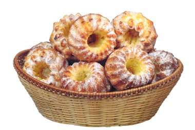 hasır sepet içinde cupcakes