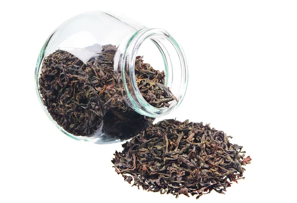 Dry black tea of big leaves — Stock Photo, Image