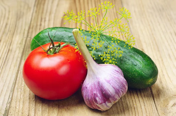 Ajo, tomate y pepino — Foto de Stock