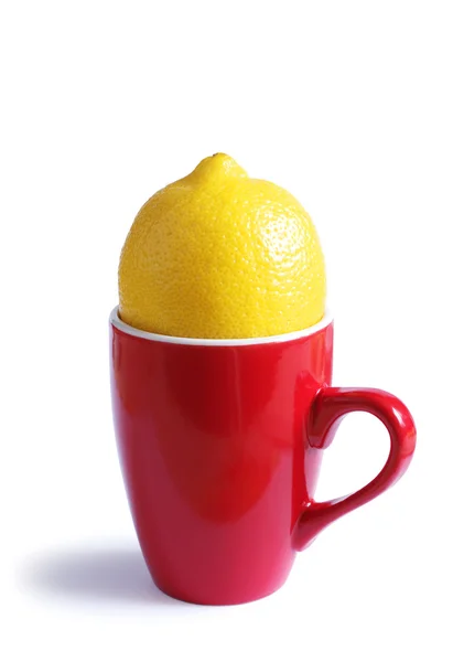 Rote Teetasse und Zitrone — Stockfoto