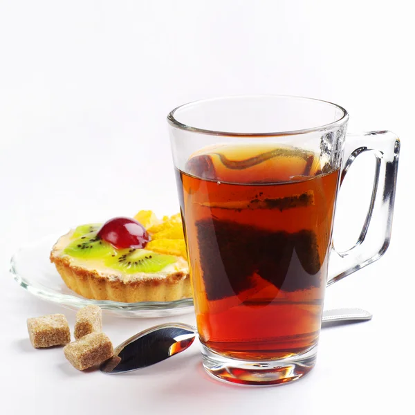 Šálek čaje a dortu — Stock fotografie