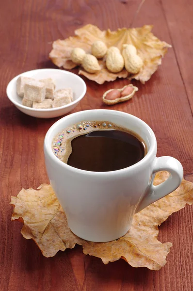 Tasse heißen Kaffee — Stockfoto