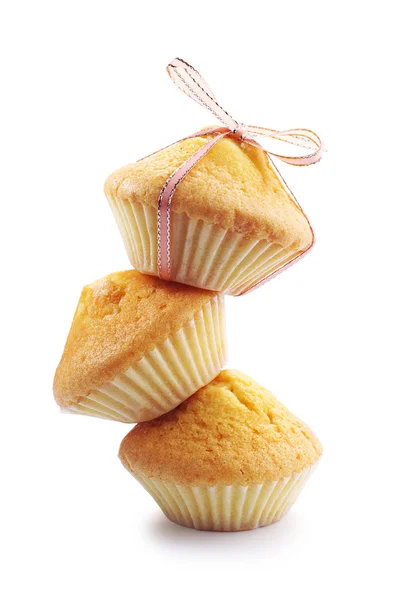 Gewone cupcakes met strik — Stockfoto