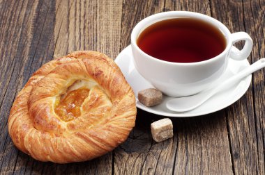 çörek ve çay