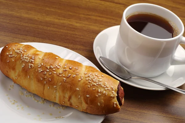 Hot-doga i kawy — Zdjęcie stockowe