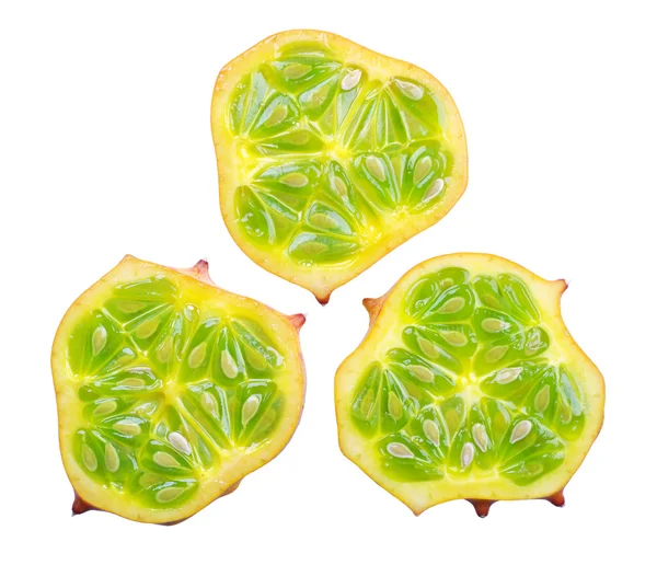 Tre fette di frutta Kiwano — Foto Stock