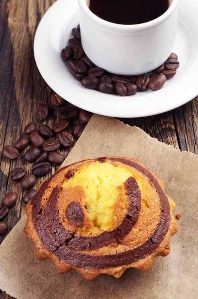 Cupcake and coffee closeup — Stock Photo, Image