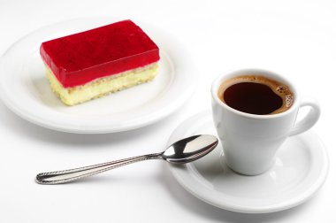 kahve ve Çilekli pasta