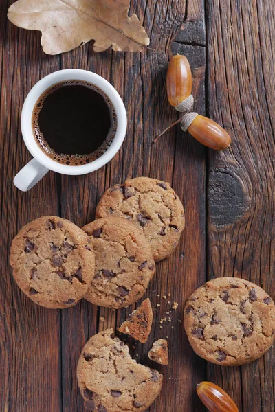 Directement Dessus Vue Des Biscuits Aux Pépites Chocolat Tasse Café — Photo