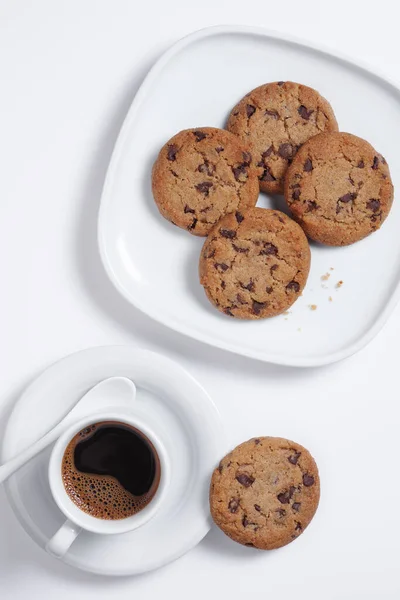 Directly View Chocolate Chip Cookies Cup Coffee White Background — Stock Photo, Image