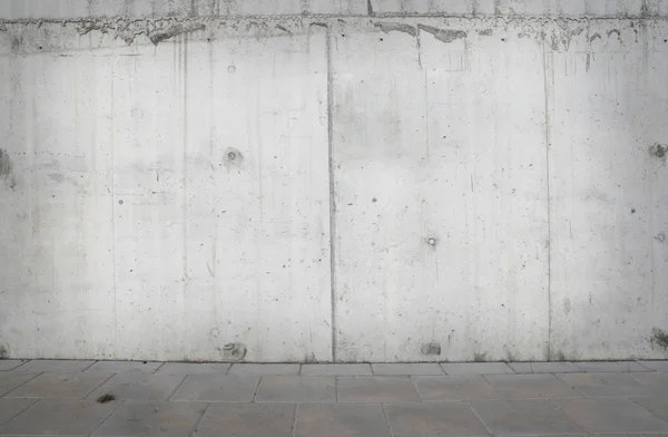 boş duvar ve kaldırım