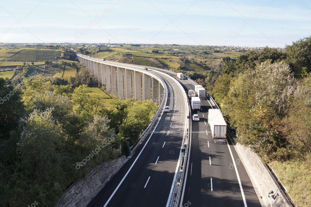 Transport traffic on the bridge