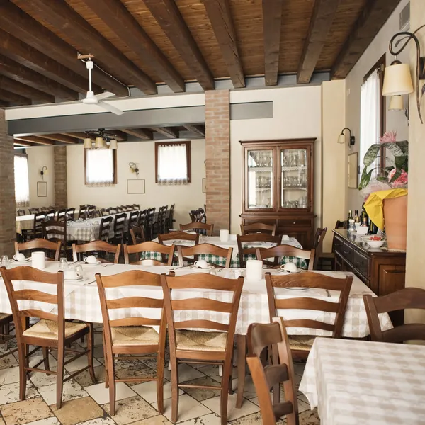 Country style Italian cafe — Stock Photo, Image