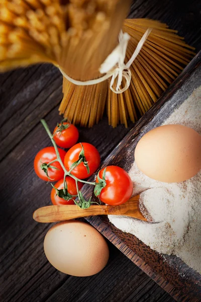 Pasta ingredients — Stock Photo, Image