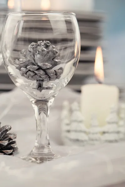 Kerst tafel dekken — Stockfoto