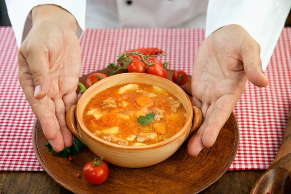 Chef with stew — Stock Photo, Image