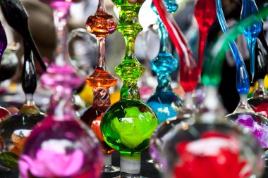 antika cam figürler arka plan