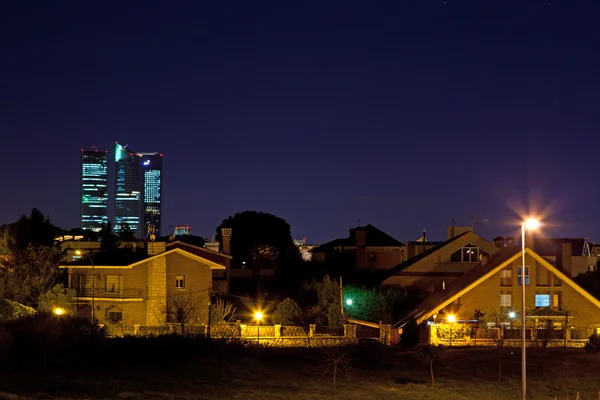 Madrids Skyline bei Nacht — Stockfoto