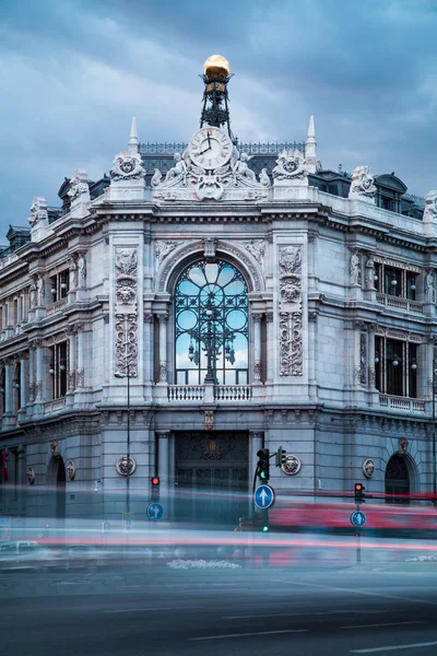 スペインの古い建物の銀行 — ストック写真