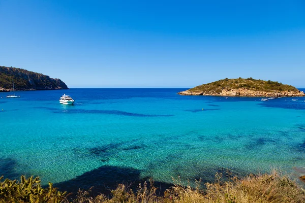 Pantaleu Island in Gemec Cove, San Telmo, Mallorca — Stock Photo, Image