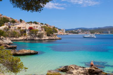 Cala fornells görünümü