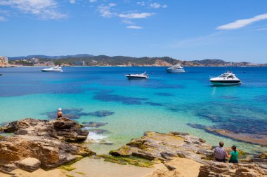 Cala fornells görünümü