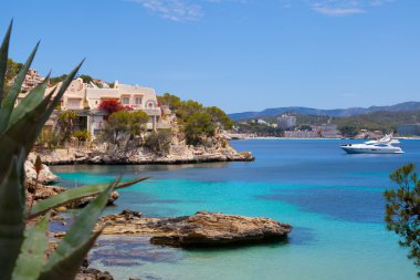 Cala fornells görünümü