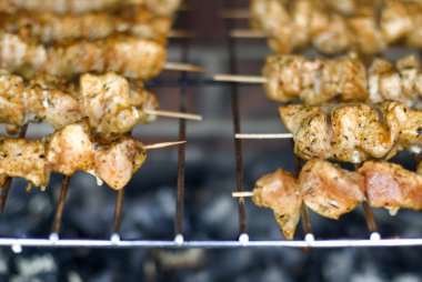 tavuk Barbekü yanıyor