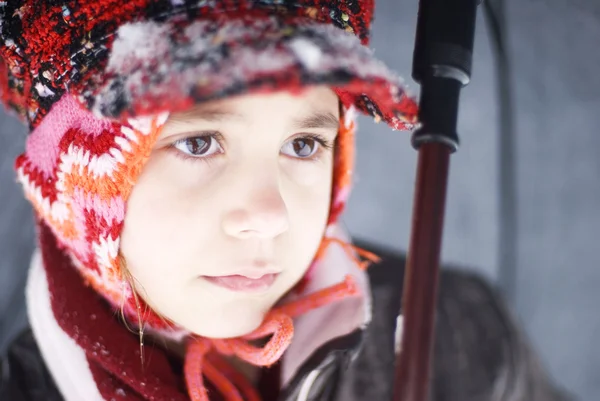 Weinig meisje winter portret — Stockfoto
