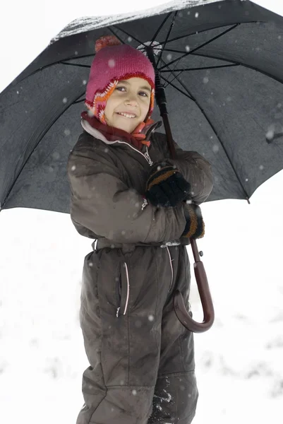 Küçük kız kış portresi — Stok fotoğraf