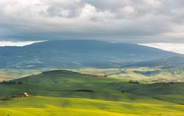 pienza, Toskana, İtalya yakınındaki dağlık manzara