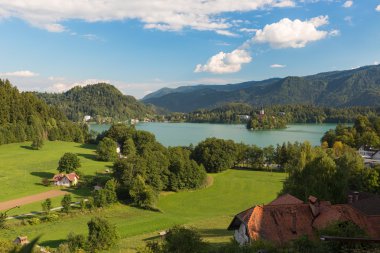 güneşli bir gün, Slovenya Lake bled
