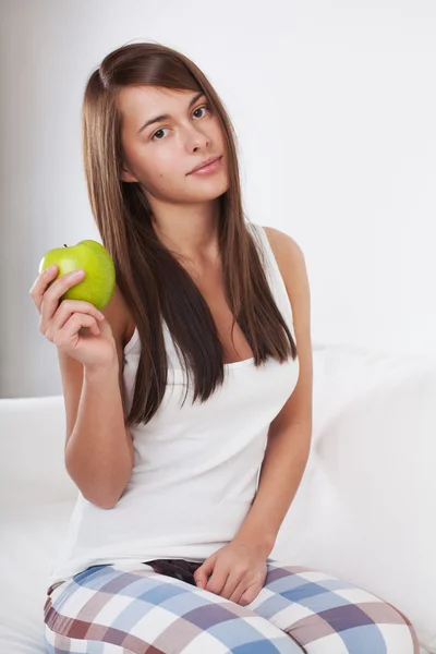 Az apple a gyönyörű nő — Stock Fotó