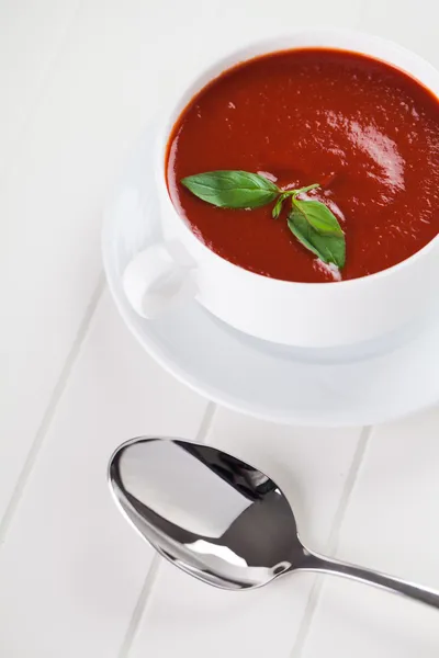 Fresh tomato soup — Stock Photo, Image