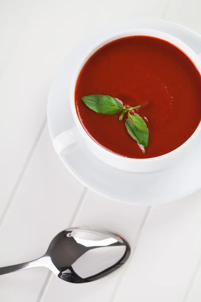 Fresh tomato soup — Stock Photo, Image