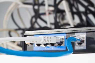 Internet yönlendiricisi