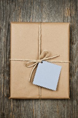 hediye kağıdı'etiketi
