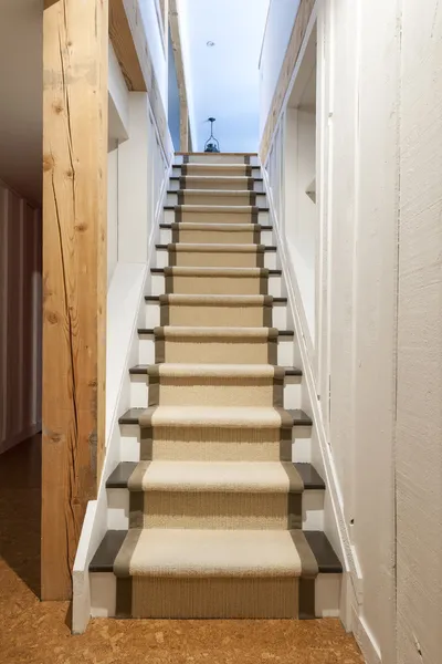 Basement stairs in house — Stock Image Basement stairs in house Royalty Free Stock Images