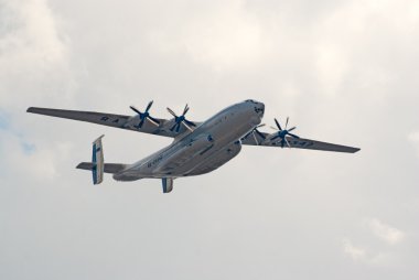 an-22 