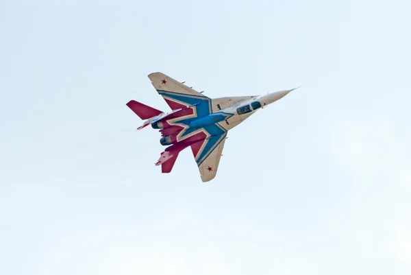 Mig-29 jet von strizhi display team — Stockfoto