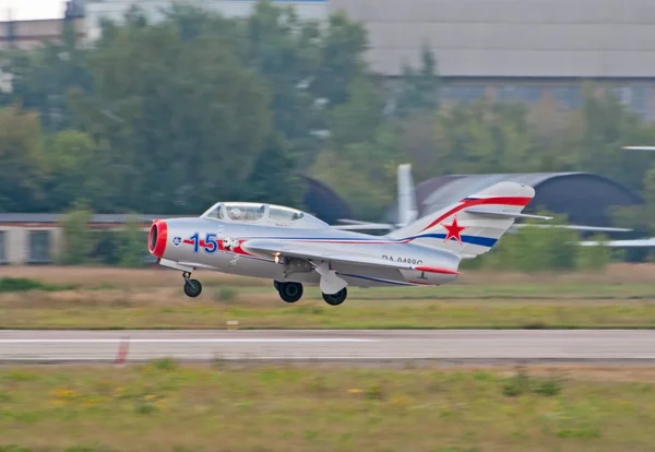 MiG-15uti stíhací letoun — Stock fotografie