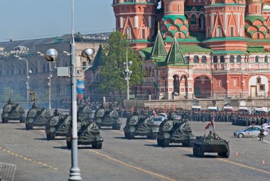 sütun 2s19 msta-s motorlu topçu birimlerinin