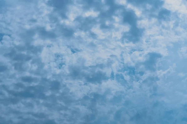 Irresistible Views Blue Sky White Clouds Light Hazy Haze — Stockfoto