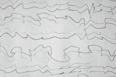 Beyaz kağıt üzerinde çift paralel siyah kalem çizgisi.                               