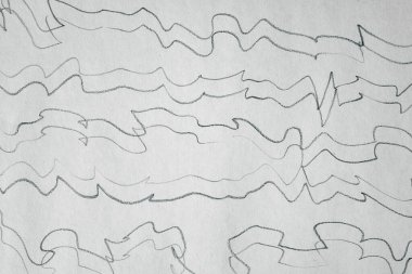 Beyaz kağıt üzerinde çift paralel siyah kalem çizgisi.                               