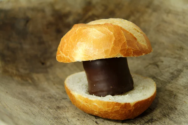 Pan dulce rollo —  Fotos de Stock