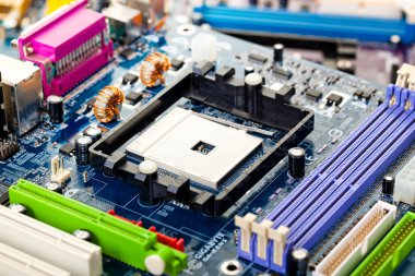 Bilgisayar anakart elektrik bileşenleri