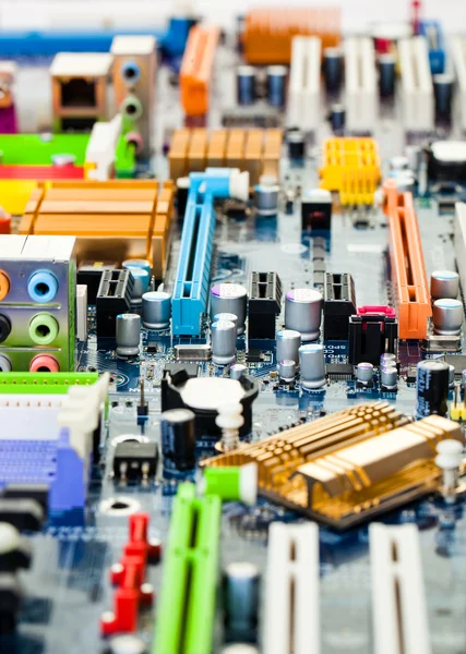 Elektrische Komponenten des Computermotherboards — Stockfoto